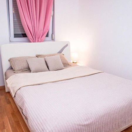 Apartman Royal 2 Doboj Exterior foto
